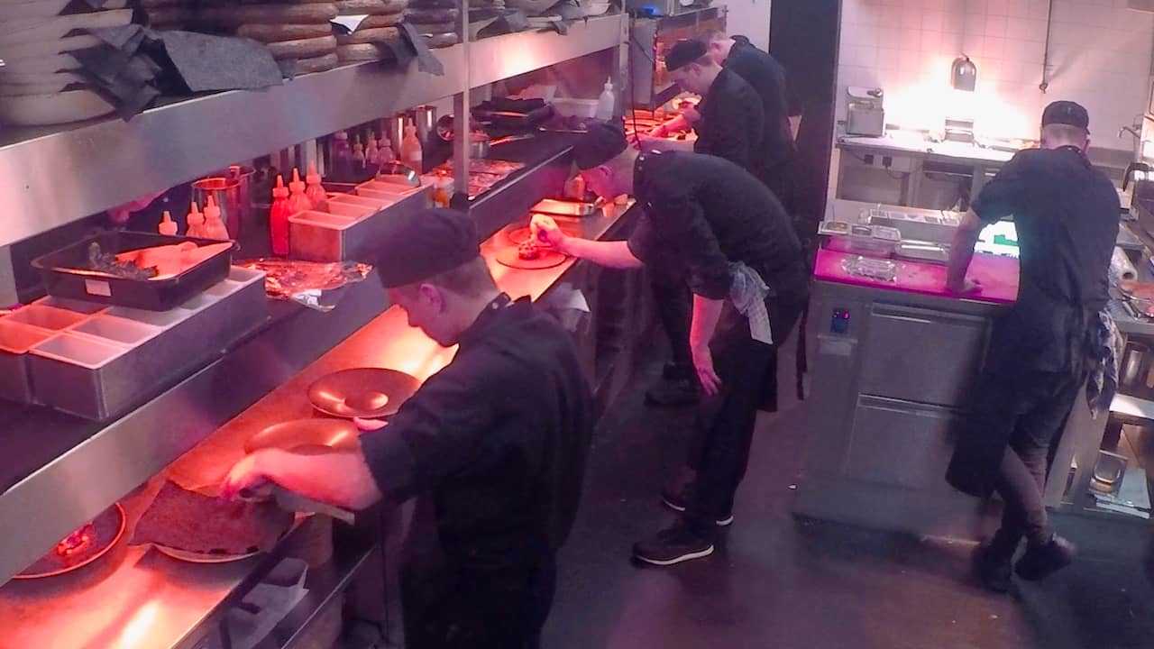 Beeld uit video: Een kijkje in de keuken van driesterrenrestaurant De Librije
