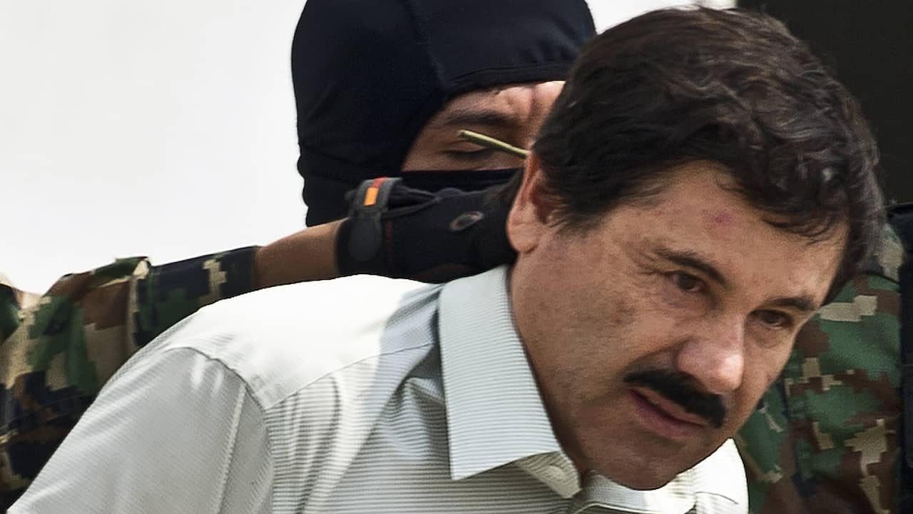 Beeld uit video: Beelden van arrestatie El Chapo gepubliceerd