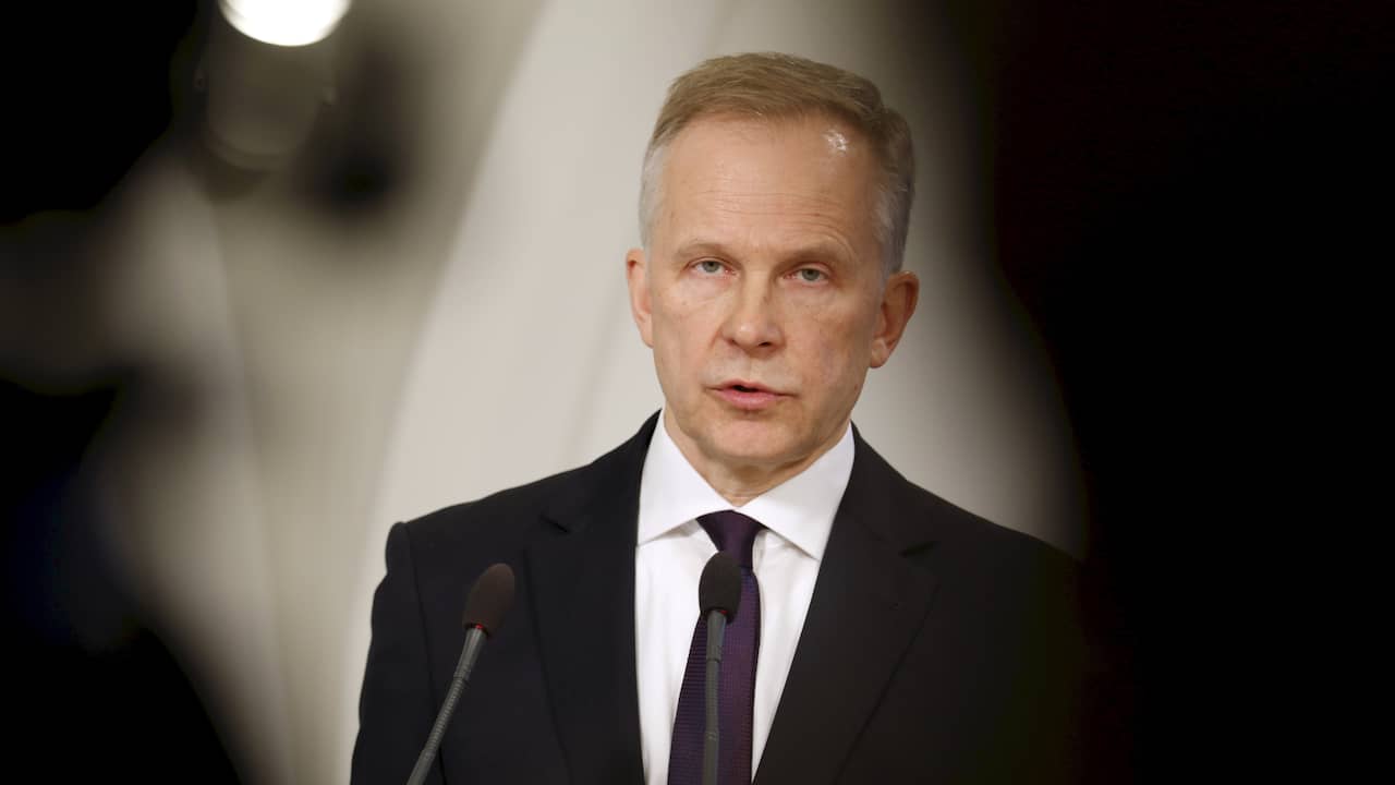 L’ex capo della Banca Centrale della Lettonia è stato condannato a sei anni di carcere per corruzione  al di fuori