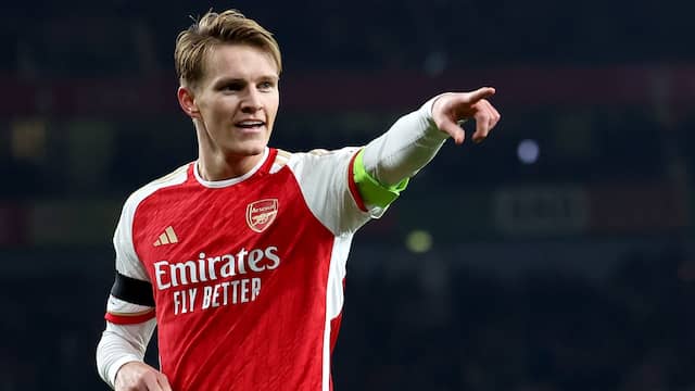 Ødegaard maakt voor rust de vijfde voor Arsenal tegen Lens