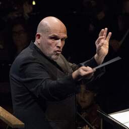 Jaap van Zweden vertrekt als dirigent van New York Philharmonic