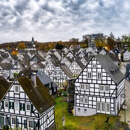 Huizen zijn hier ongekend duur, maar in Duitsland dalen prijzen harder dan ooit