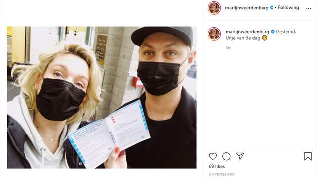 Door het coronavirus zit een echt uitstapje er niet in, dus actrice Marlijn Weerdenburg beschouwt het bezoekje aan de stembus maar als een uitje. Foto: Instagram/Marlijn Weerdenburg