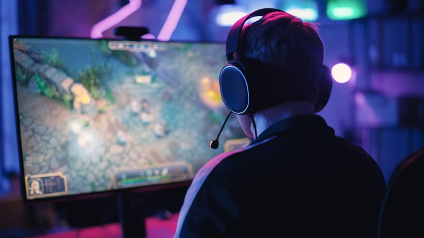 Uitbundige gamer zet Duits dorp op stelten en laat politie uitrukken