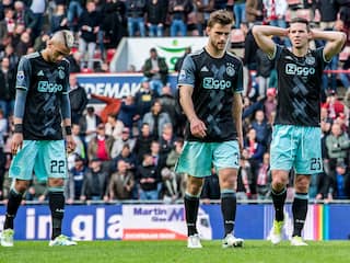 PSV verslaat Ajax en brengt Feyenoord stap dichter bij landstitel