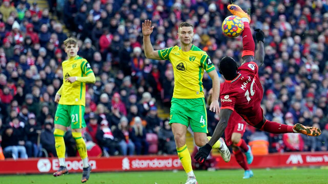 Sadio Mané hielp Liverpool met een prachtige halve omhaal aan de gelijkmaker tegen Norwich City.