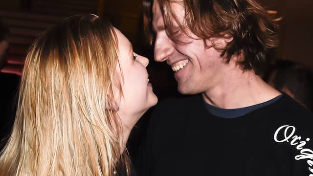 Dating elkaar, terwijl gescheiden