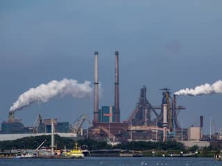 'Tata Steel wil 170 miljoen euro bezuinigen, 2.500 banen op de tocht'