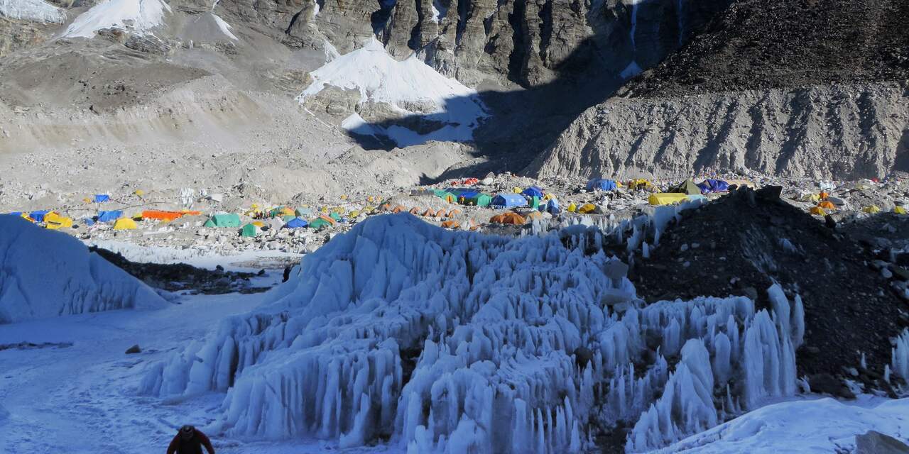 Mount Everest niet meer toegankelijk voor alle leeftijden