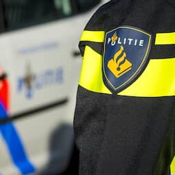 Mannen overvallen snackbar aan Rietdijk en vluchten op scooter zonder kenteken