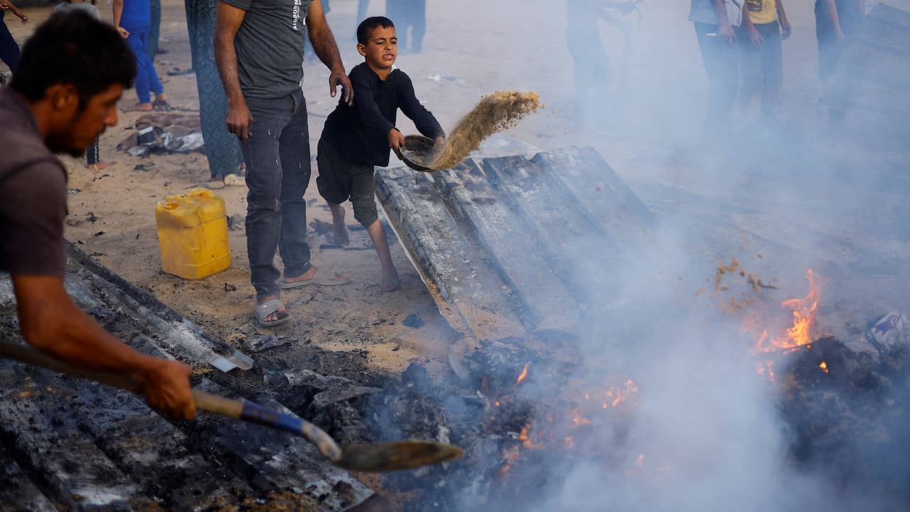 Netanyahu: Luchtaanval Op Tentenkamp Was 'tragische Fout' | Oorlog ...