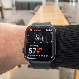 Zo werkt de hartslagmeter achter op je smartwatch