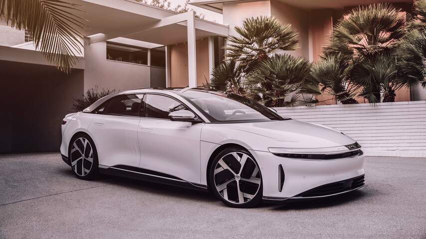 De erg goed gestroomlijnde Lucid Air heeft minder luchtweerstand dan de concurrentie.