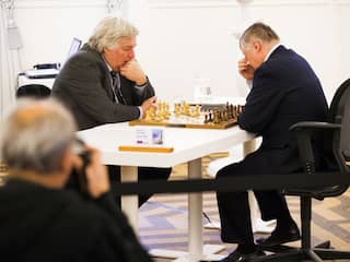 Oud-wereldtopper Jan Timman (72) doet na achttien jaar mee aan NK schaken