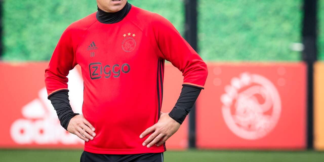 Bergkamp aan de slag als assistent-trainer bij beloften Almere City