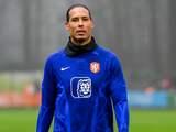 Virgil van Dijk draagt OneLove-band in EK-kwalificatieduel Oranje met Frankrijk