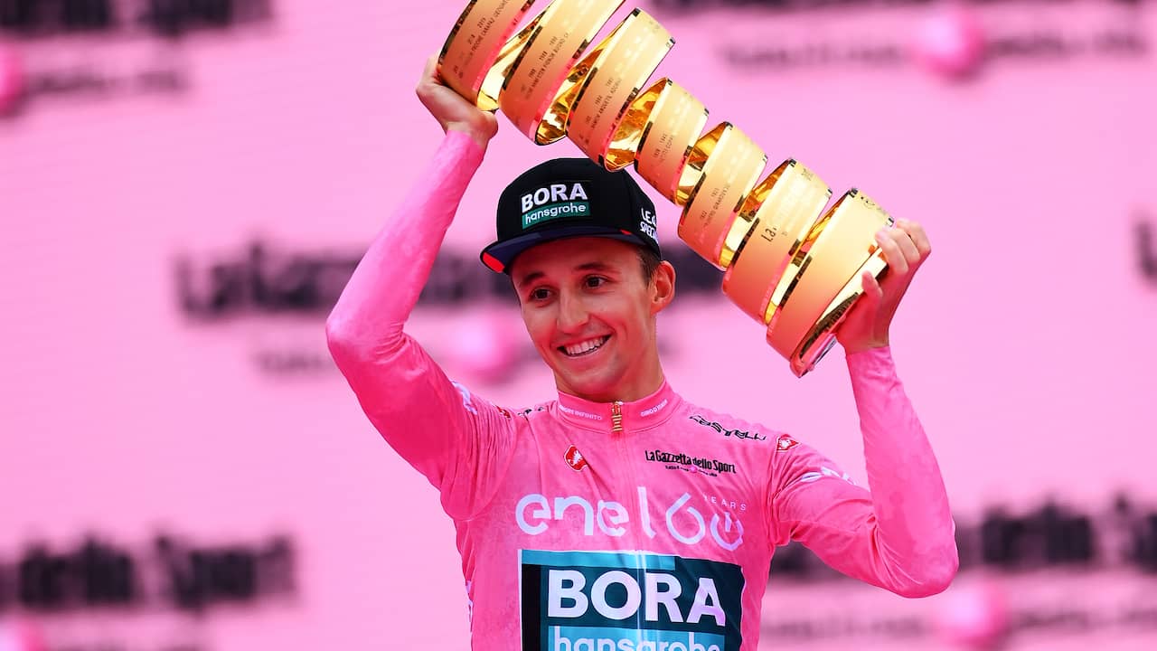Tour leader del vincitore del Giro Hindley’s Bora, Kämna al Giro d’Italia |  Ciclismo