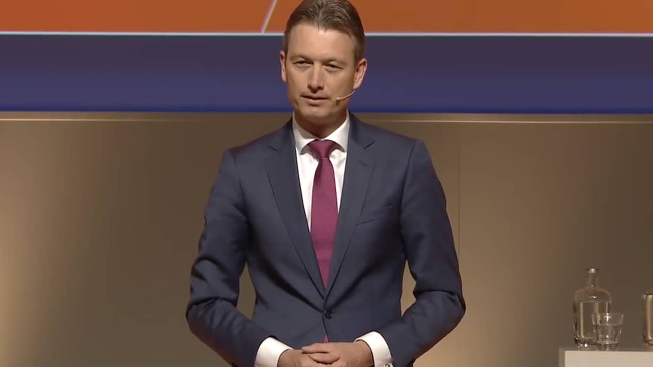 Beeld uit video: Zijlstra liegt over ontmoeting met Poetin op VVD-congres