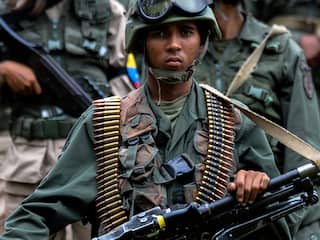 Militairen Venezuela blokkeren overgang van hulpgoederen