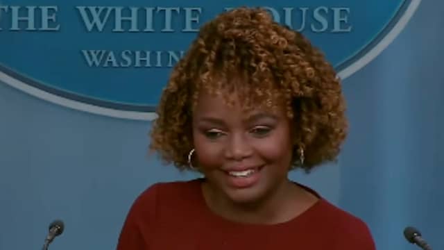 Journalist vraagt grappend of Witte Huis ooit foto’s van Biden bewerkt