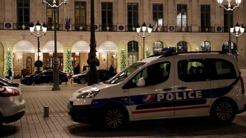 Miljoenen buitgemaakt bij gewapende overval op hotel in Parijs
