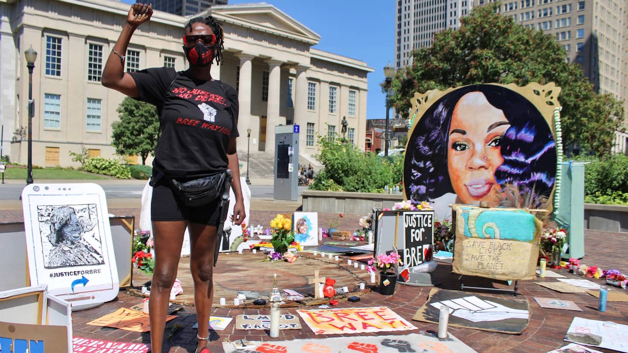 Louisville settles with family of black woman shot by police |  NOW