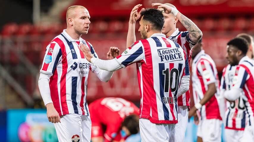 Willem II pakt in slotfase punt bij Twente, ADO verliest ruim in Heerenveen