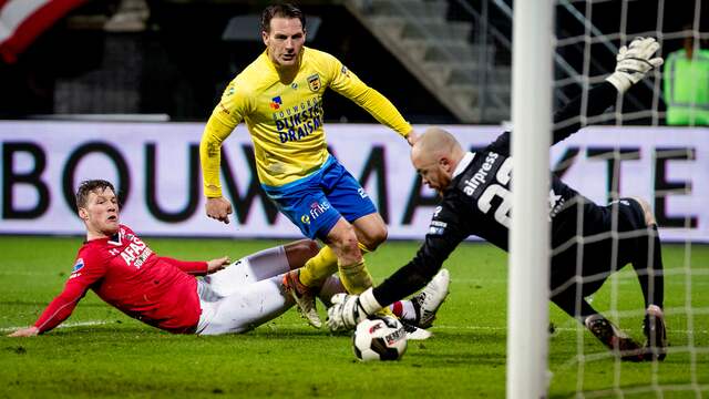 Liveblog: Krul stopt penalty Barto en loodst AZ naar finale (gesloten)