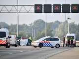De snelweg was in zuidelijke richting tussen Breda en knooppunt Galder afgesloten, zodat de politie onderzoek kon verrichten.