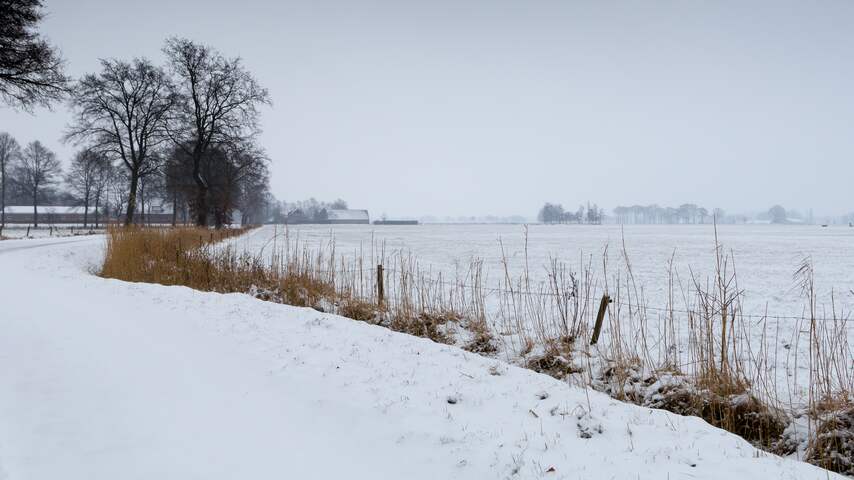 Winters tafereel in Zuid-Limburg veroorzaakt door 'industriesneeuw'