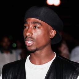 ‘Bitterzoet’ dat verdachte van moord Tupac na 27 jaar is opgepakt volgens broer