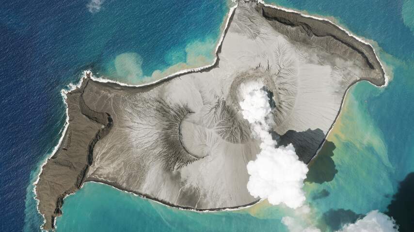 Twee doden aan Peruaanse kust door tsunami na uitbarsting vulkaan bij Tonga