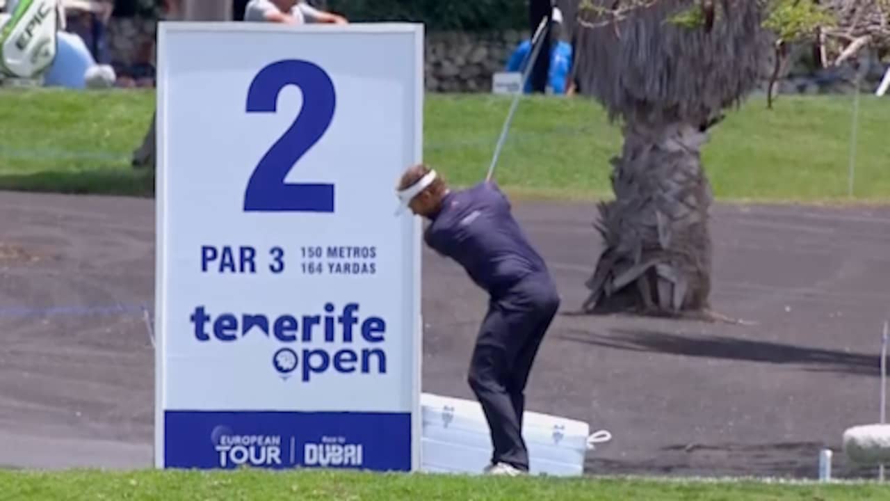 Beeld uit video: Luiten slaat opnieuw een hole-in-one