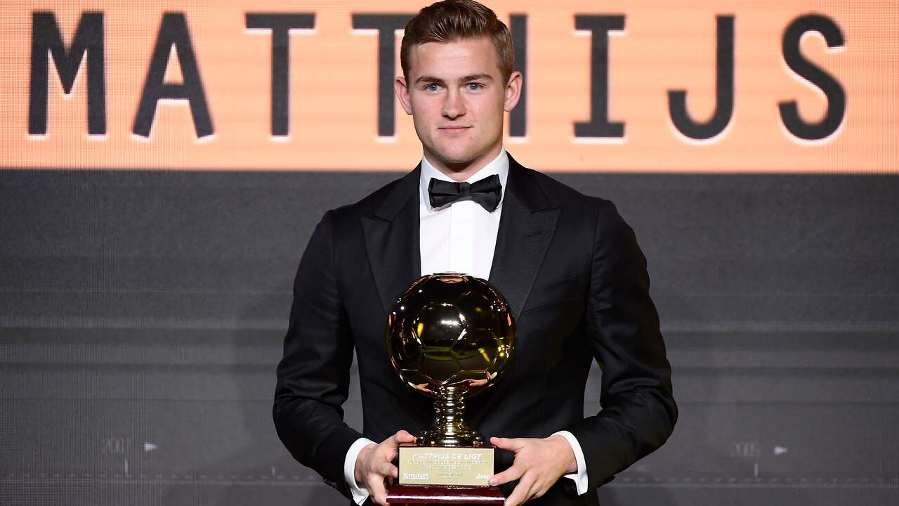 De Ligt Neemt In Turijn Golden Boy Award In Ontvangst Nu Het Laatste Nieuws Het Eerst Op Nu Nl