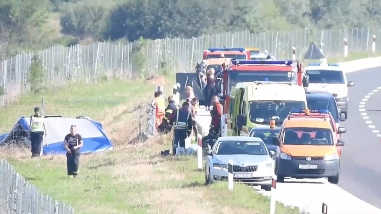 Beeld uit video: Hulpdiensten ter plekke bij busongeluk met pelgrims in Kroatië