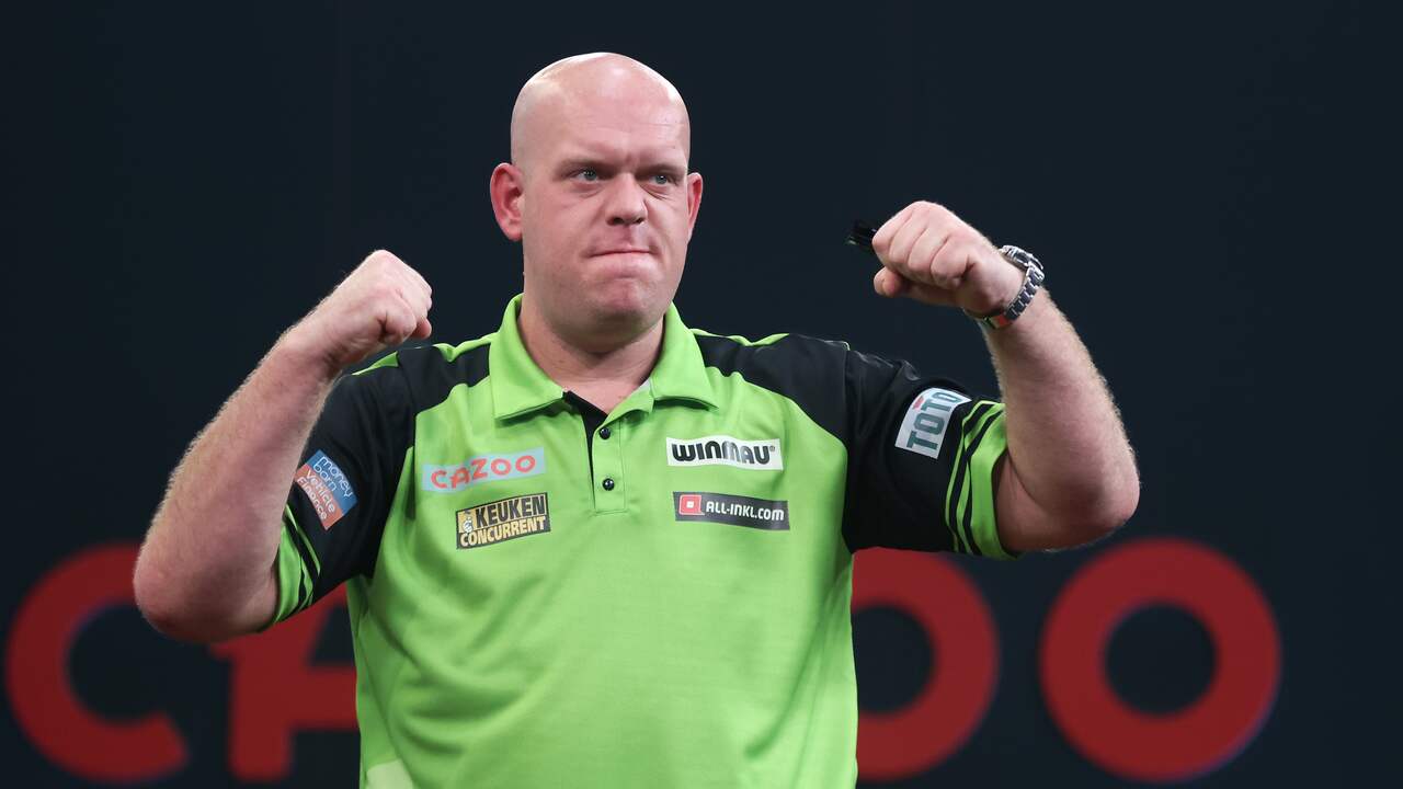 Michael van Gerwen Qualifies for Premier League Final with Victory Over Aspinall and Smith