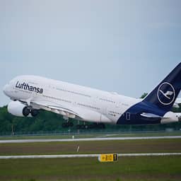 Ook Lufthansa stoft superjumbo A380 weer af door grote vraag naar stoelen