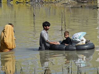 Een derde van Pakistan onder water na zwaarste regenval in ruim tien jaar