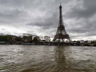 IOC-baas Bach wil net als Macron in aanloop naar Spelen in Seine zwemmen