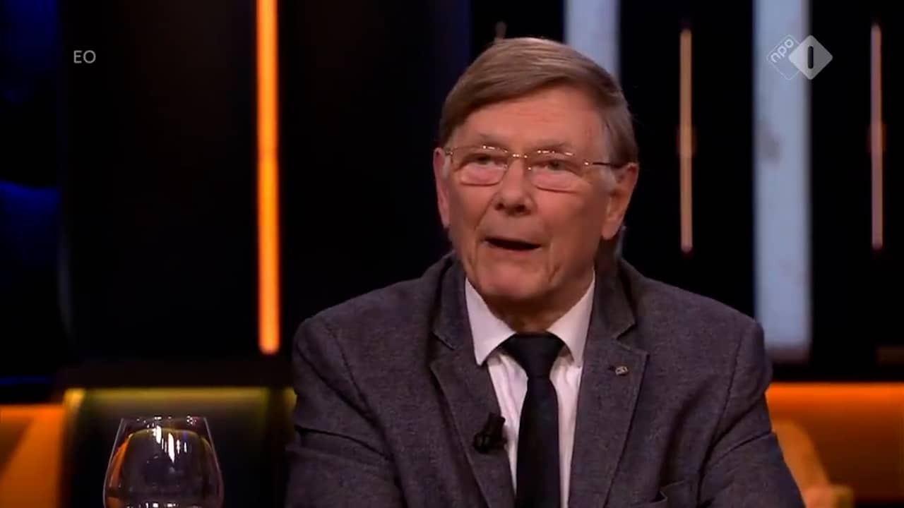 Beeld uit video: Viroloog: 'Ongevaccineerden op eiland zetten ideaal, maar niet acceptabel'
