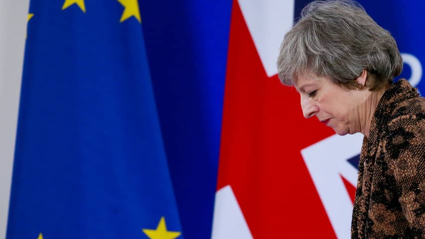 Brits Lagerhuis keurt Brexit-deal af, uittreding zonder akkoord stap dichterbij