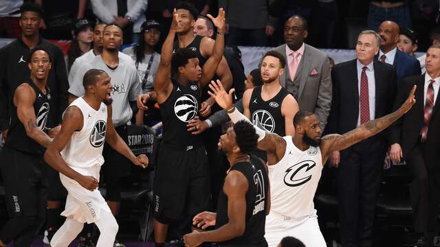 Het team van LeBron James won de NBA All-Star Game met 148-145