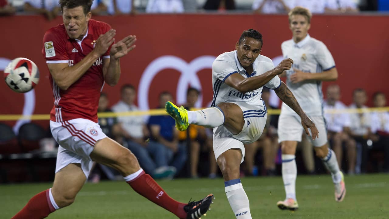 Danilo scoort op fraaie wijze voor Real Madrid tegen Bayern München