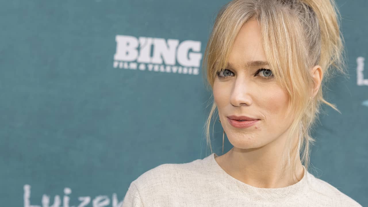 Jennifer Hoffman tried drugs after her breakup with Henry van Loon