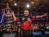 Ontketende Aspinall volgt Van Gerwen op als World Matchplay-winnaar
