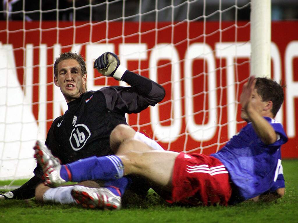 Stekelenburg Wil Weer Eerste Keeper Oranje Worden Ga Geen Vakantie Vieren Nu Het Laatste Nieuws Het Eerst Op Nu Nl