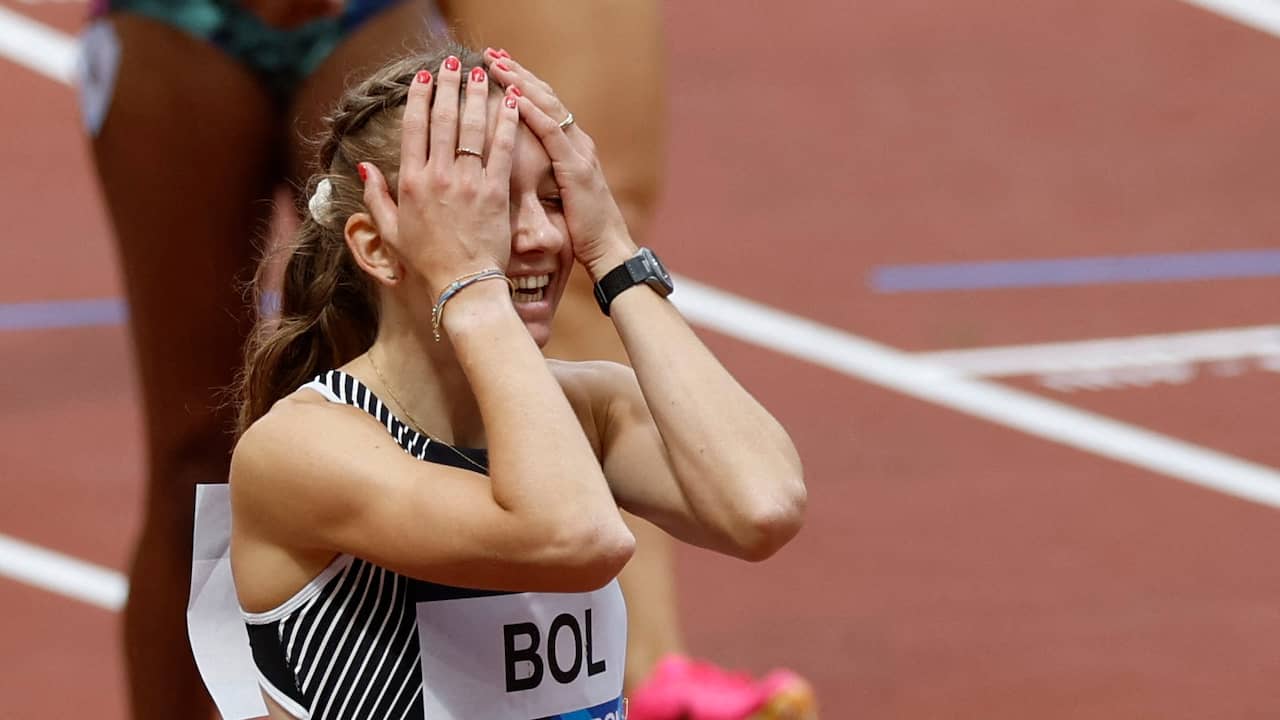 Beeld uit video: Superieure Femke Bol verpulvert eigen Europees record op 400 meter horden