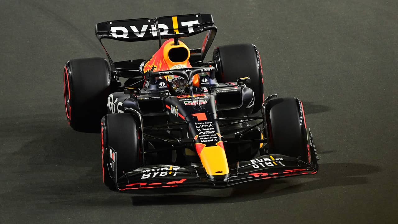 slang Uitdaging eiland Verstappen vierde in hectische kwalificatie Saoedi-Arabië, Pérez pakt  eerste pole | Formule 1 | NU.nl