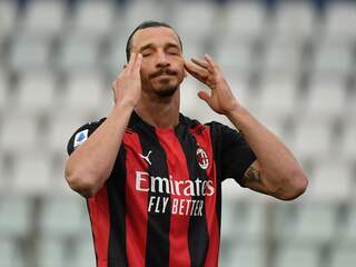 Milan wint ondanks rood Ibrahimovic, competitiedebuut Xavi Simons bij PSG