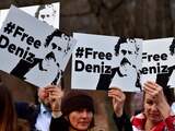Duitse journalist Yücel na ruim een jaar gevangenschap vrijgelaten uit Turkse cel